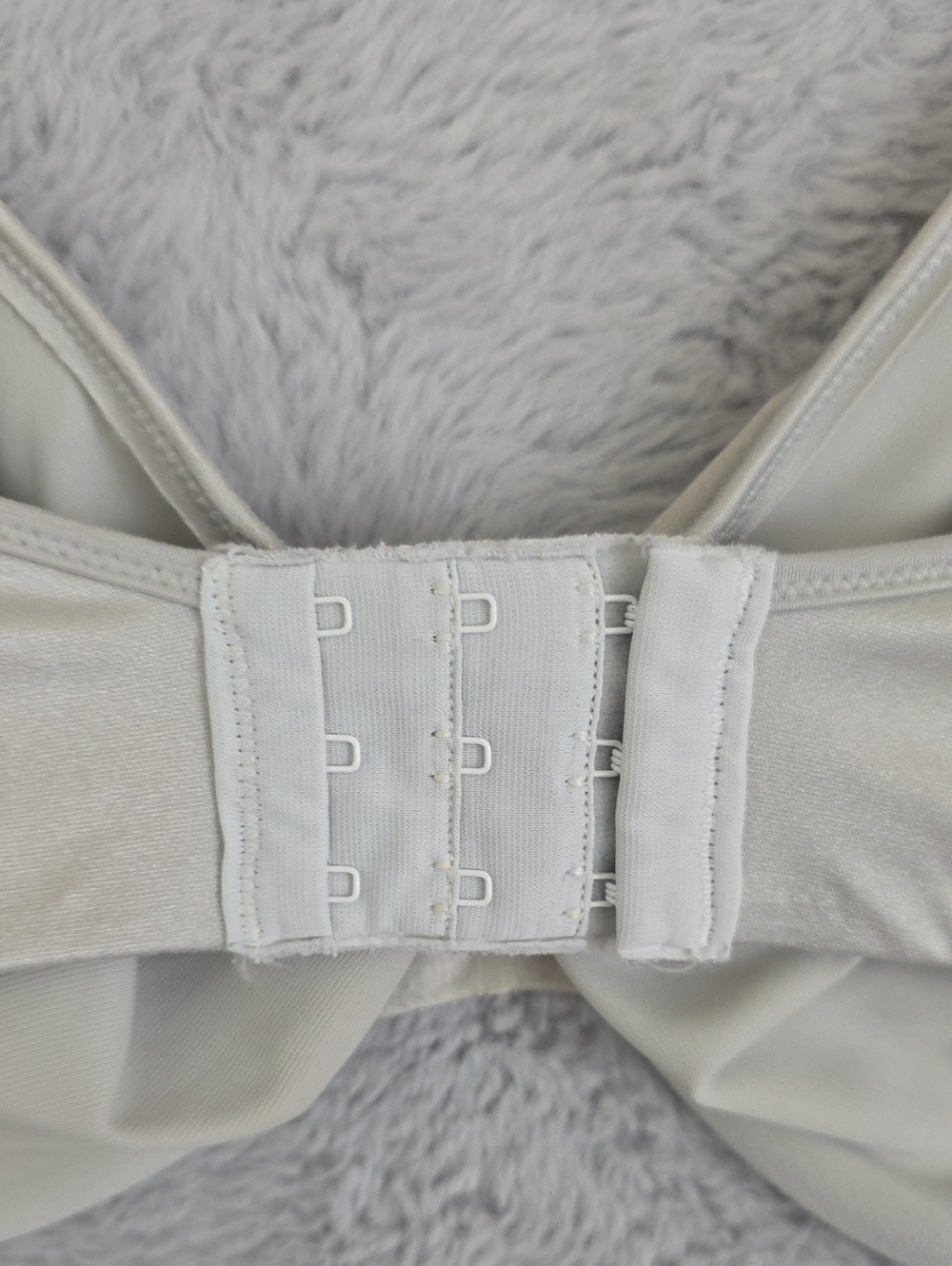 Warner's 38DD White Underwire Full Coverage Bra Everyday Comfort Support - Picture 7 of 10